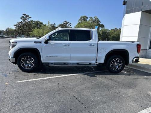 Summit White 2026 GMC Sierra 1500 SLT