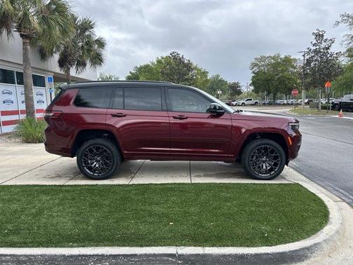 2025 Jeep Grand Cherokee L Summit