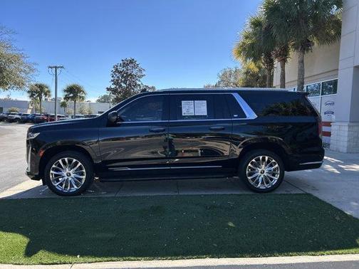 2023 Cadillac Escalade ESV Premium Luxury