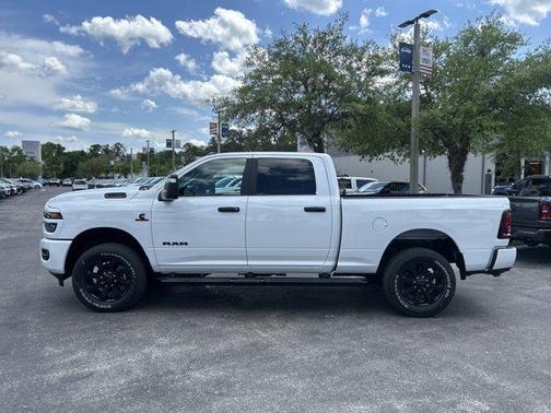 Bright White Clearcoat 2026 RAM 3500 Big Horn