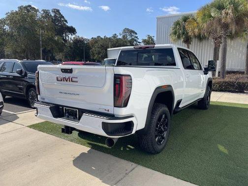 2026 GMC Sierra 2500 AT4