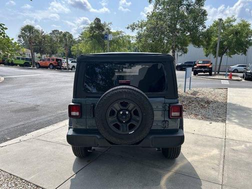 2025 Jeep Wrangler Sport