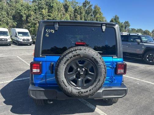2026 Jeep Wrangler Sport