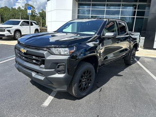 2025 Chevrolet Colorado WT