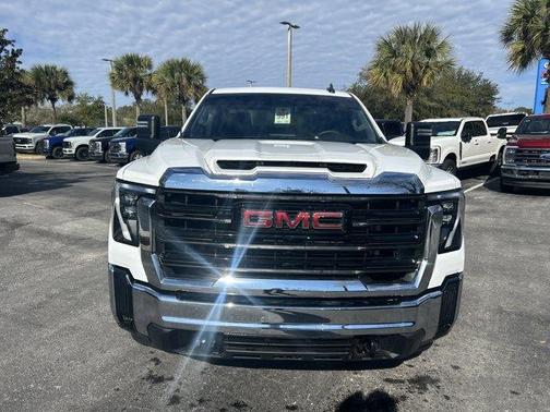 2024 GMC Sierra 2500 Pro