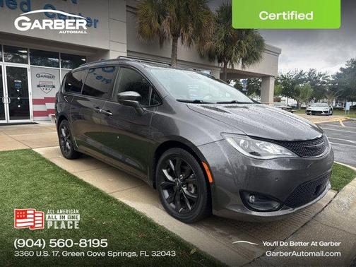Granite Crystal Clearcoat Metallic 2020 Chrysler Pacifica Touring-L Plus