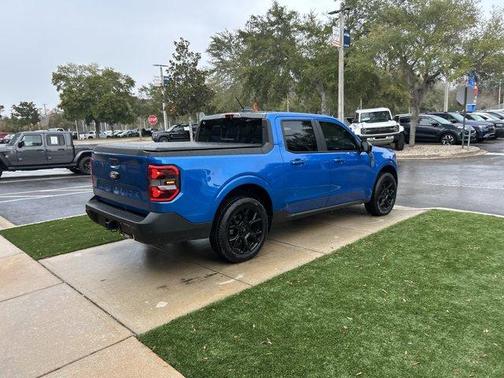 2025 Ford Maverick Lariat