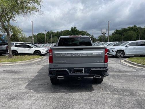 Sterling Gray Metallic 2026 Chevrolet Silverado 1500 Custom Trail Boss