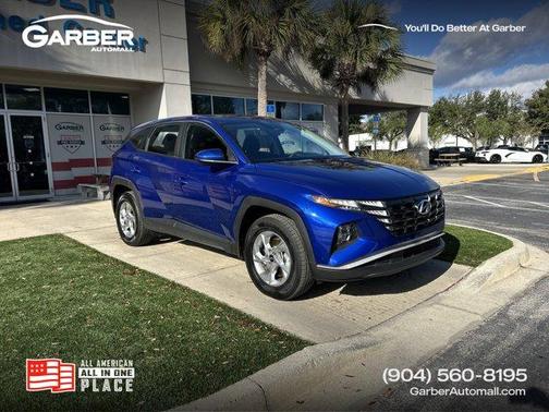 2023 Hyundai TUCSON SE
