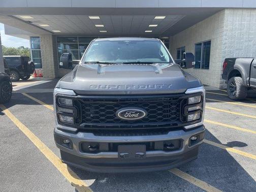 2025 Ford F-250 Lariat