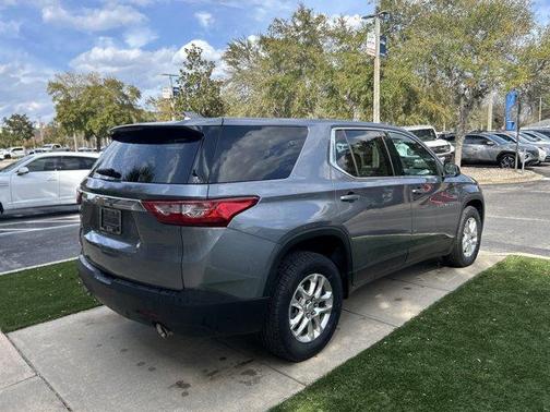 2021 Chevrolet Traverse LS