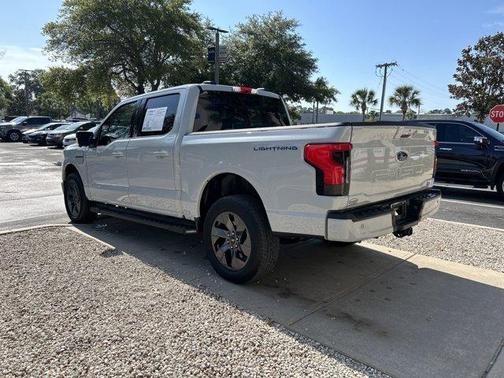 2023 Ford F-150 Lightning XLT
