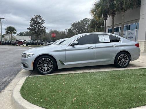 2019 BMW 540 i