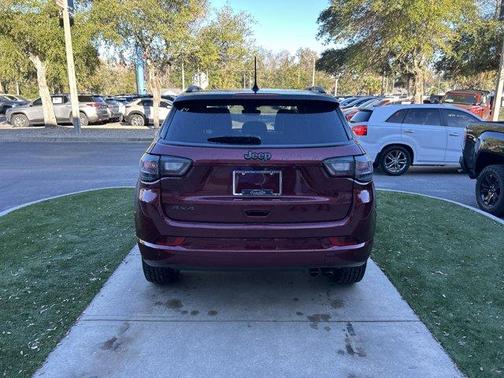 2022 Jeep Compass Altitude