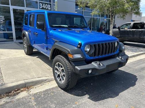 2025 Jeep Wrangler Sport