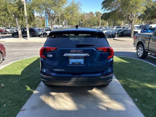 2020 GMC Terrain SLE