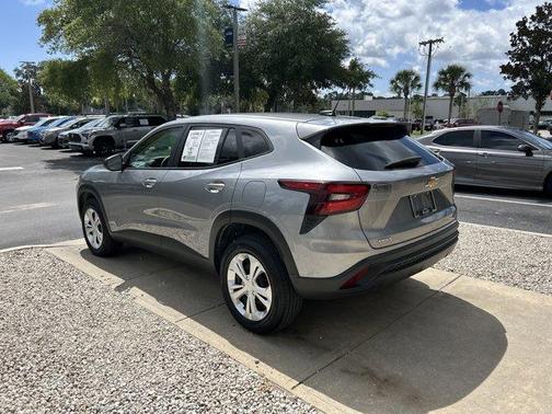 2024 Chevrolet Trax LS