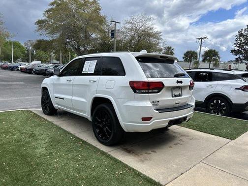 2020 Jeep Grand Cherokee Altitude