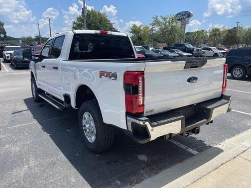 2025 Ford F-350 XLT