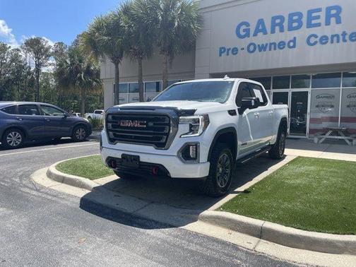Summit White 2022 GMC Sierra 1500 Limited AT4