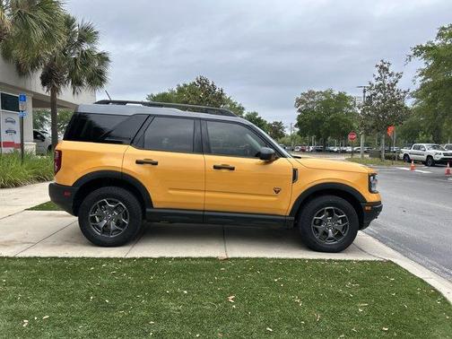 Orange Metallic 2021 Ford Bronco Sport Badlands