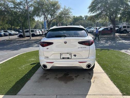 Alfa White 2021 Alfa Romeo Stelvio Ti