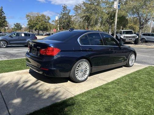 2013 BMW 328 i