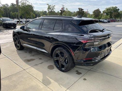 2025 Chevrolet Equinox EV RS