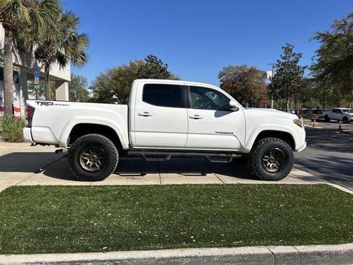 2020 Toyota Tacoma TRD Sport