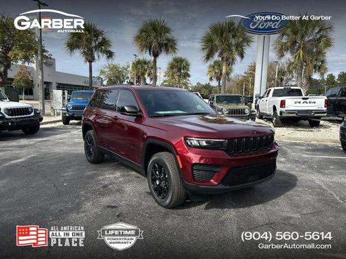 2025 Jeep Grand Cherokee Laredo