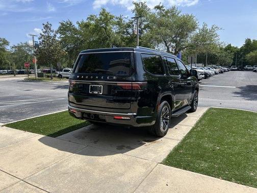 Diamond Black 2024 Jeep Wagoneer Base