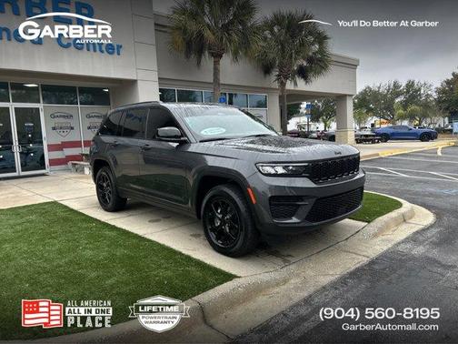 2025 Jeep Grand Cherokee Laredo