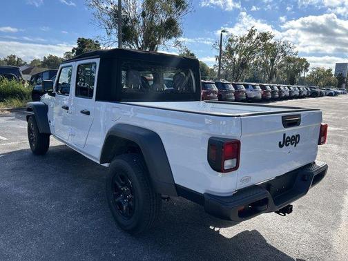 2025 Jeep Gladiator Sport