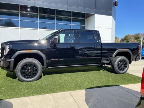 2026 GMC Sierra 2500 AT4