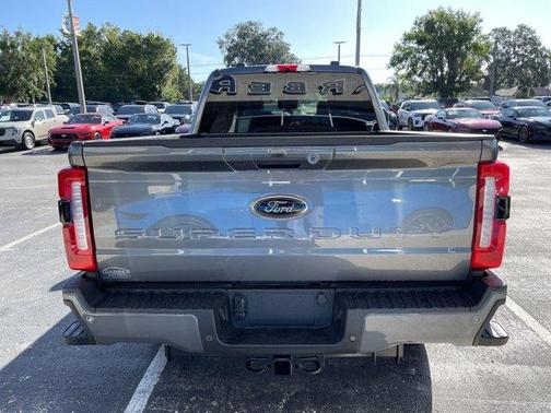 2025 Ford F-350 Lariat Super Duty