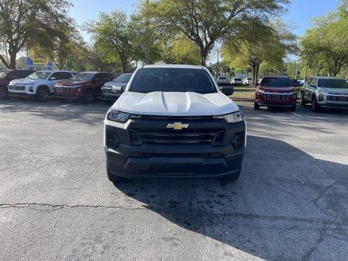 Summit White 2026 Chevrolet Colorado WT