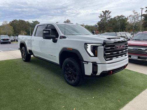 2026 GMC Sierra 2500 AT4