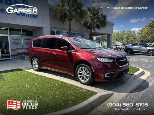 2021 Chrysler Pacifica Touring-L