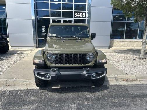 2025 Jeep Gladiator Sport