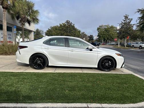 2023 Toyota Camry Hybrid XSE
