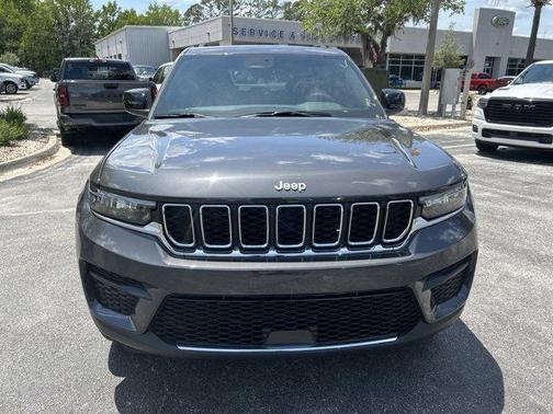 Metallic 2026 Jeep Grand Cherokee Laredo X