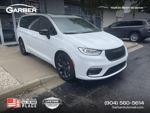 2026 Chrysler Pacifica Limited