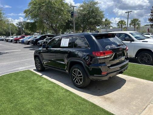 2021 Jeep Grand Cherokee Trailhawk
