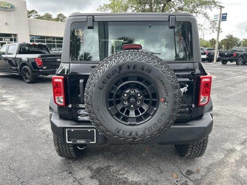 Shadow Black 2026 Ford Bronco Base