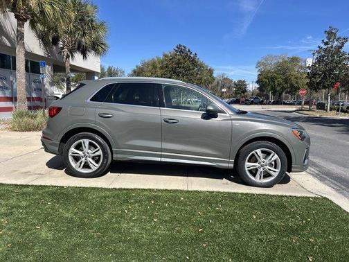 2020 Audi Q3 45 S line Premium