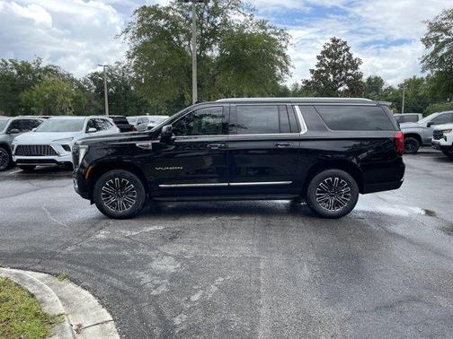 Onyx Black 2026 GMC Yukon XL Elevation