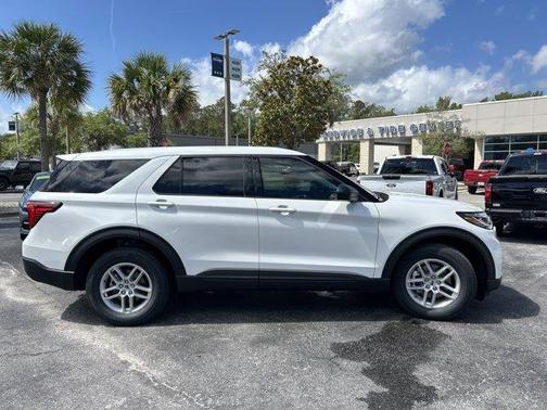 Space White Metallic 2026 Ford Explorer ST