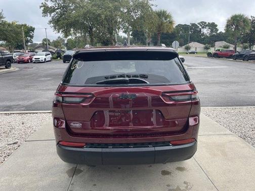 2025 Jeep Grand Cherokee L Laredo