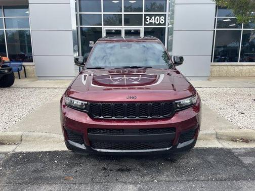 2025 Jeep Grand Cherokee L Laredo
