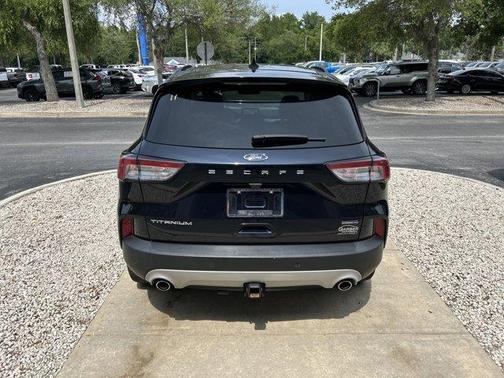 2021 Ford Escape Titanium Hybrid